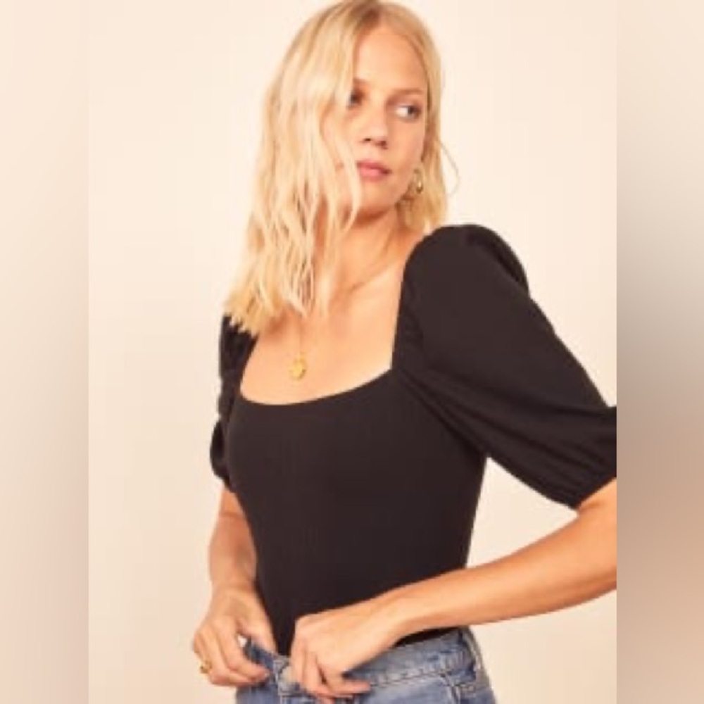 REFORMATION Rosa Top